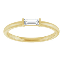 Load image into Gallery viewer, 14K Yellow Gold Baguette Diamond Ring