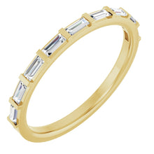 Load image into Gallery viewer, 14K Yellow Gold Lab Grown Diamond Baguette Band