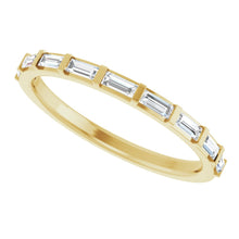 Load image into Gallery viewer, 14K Yellow Gold Lab Grown Diamond Baguette Band
