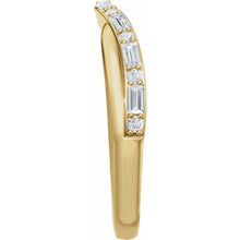 Load image into Gallery viewer, 14K Yellow Gold Natural Diamond Curve Band

